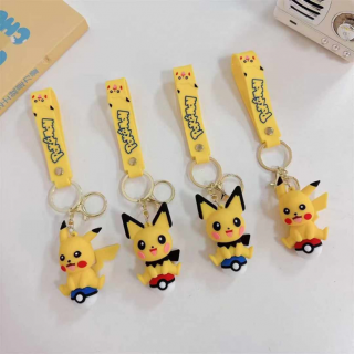 llavero pikachu con pokebola