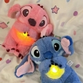 Peluche Stich Que Respira Música Y Luces Para Dormir con caja